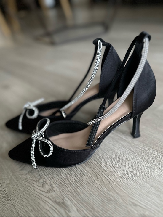 Shoes - Black Pointed Toe Ankle Tie Flats with Crystal Bow